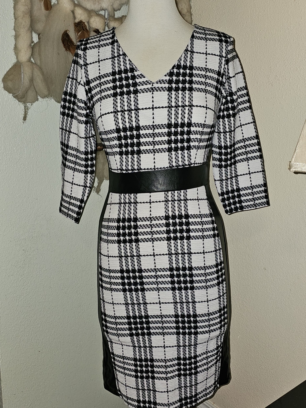 Sami & Jo Black and White Plaid V‑Neck Sheath Dress with Faux Leather Waistband